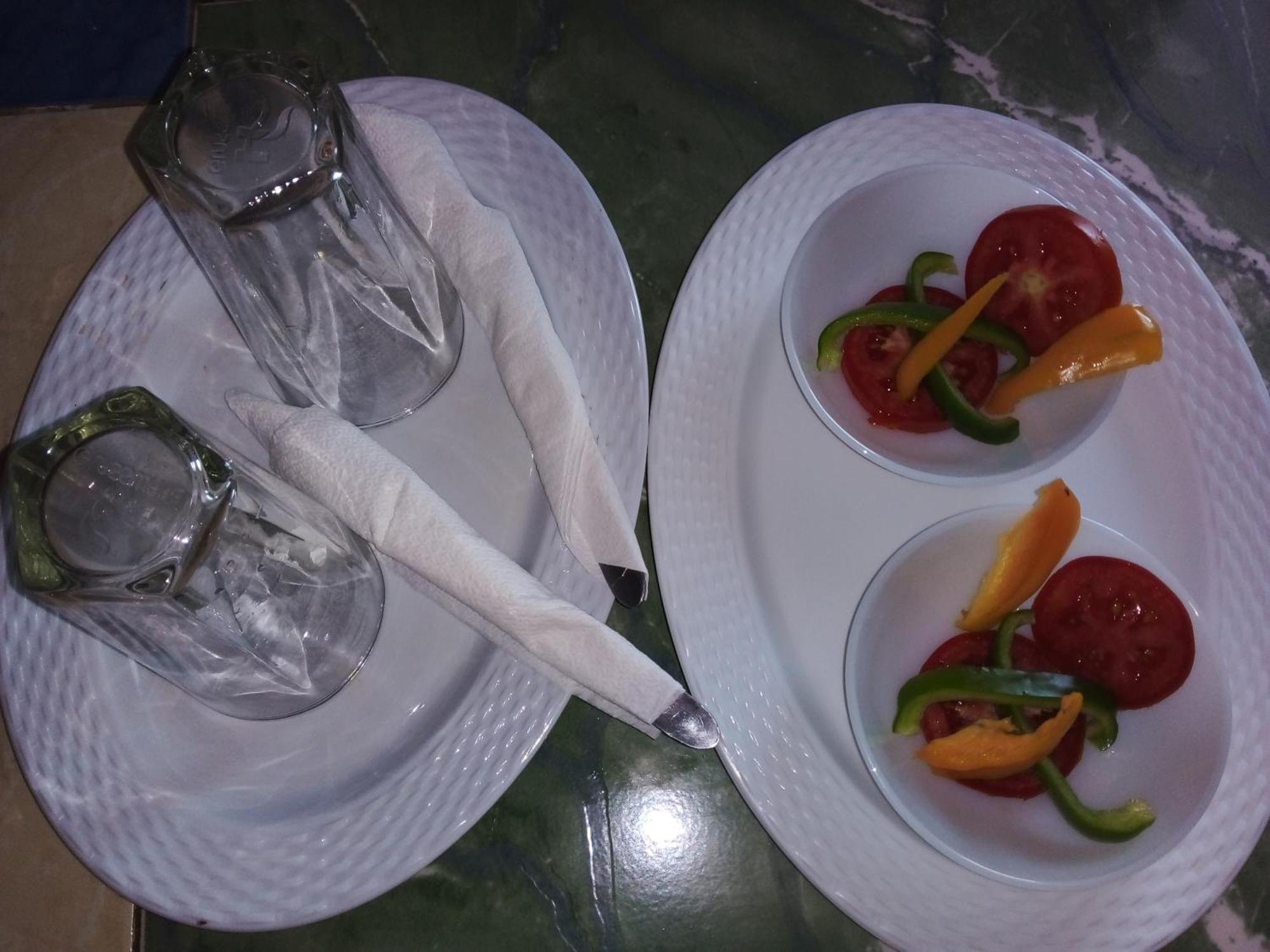 Nine Miles Cultural Hangouts And Tours Stepney Екстер'єр фото